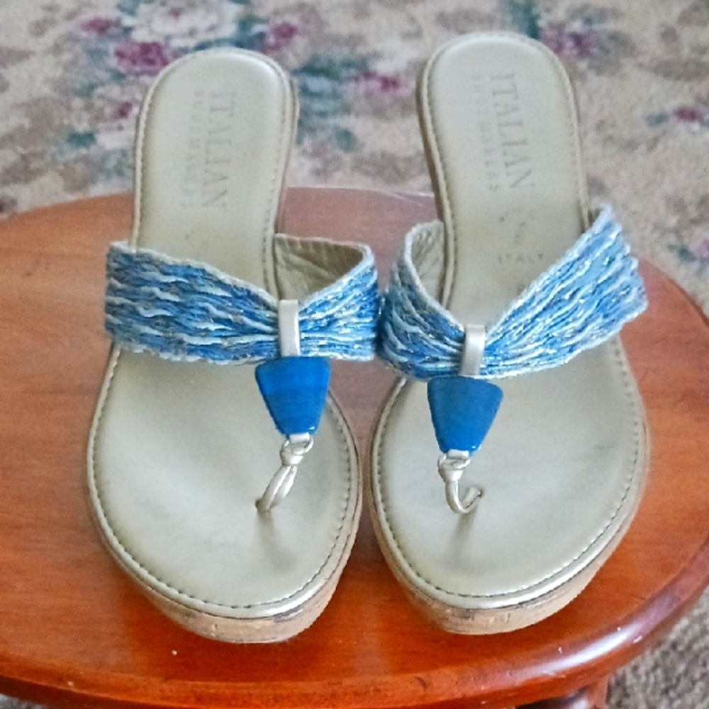 Italian Shoemakers Platform Sandals Thong Faux Cork Wedge Heel Blue Tan Sz 8